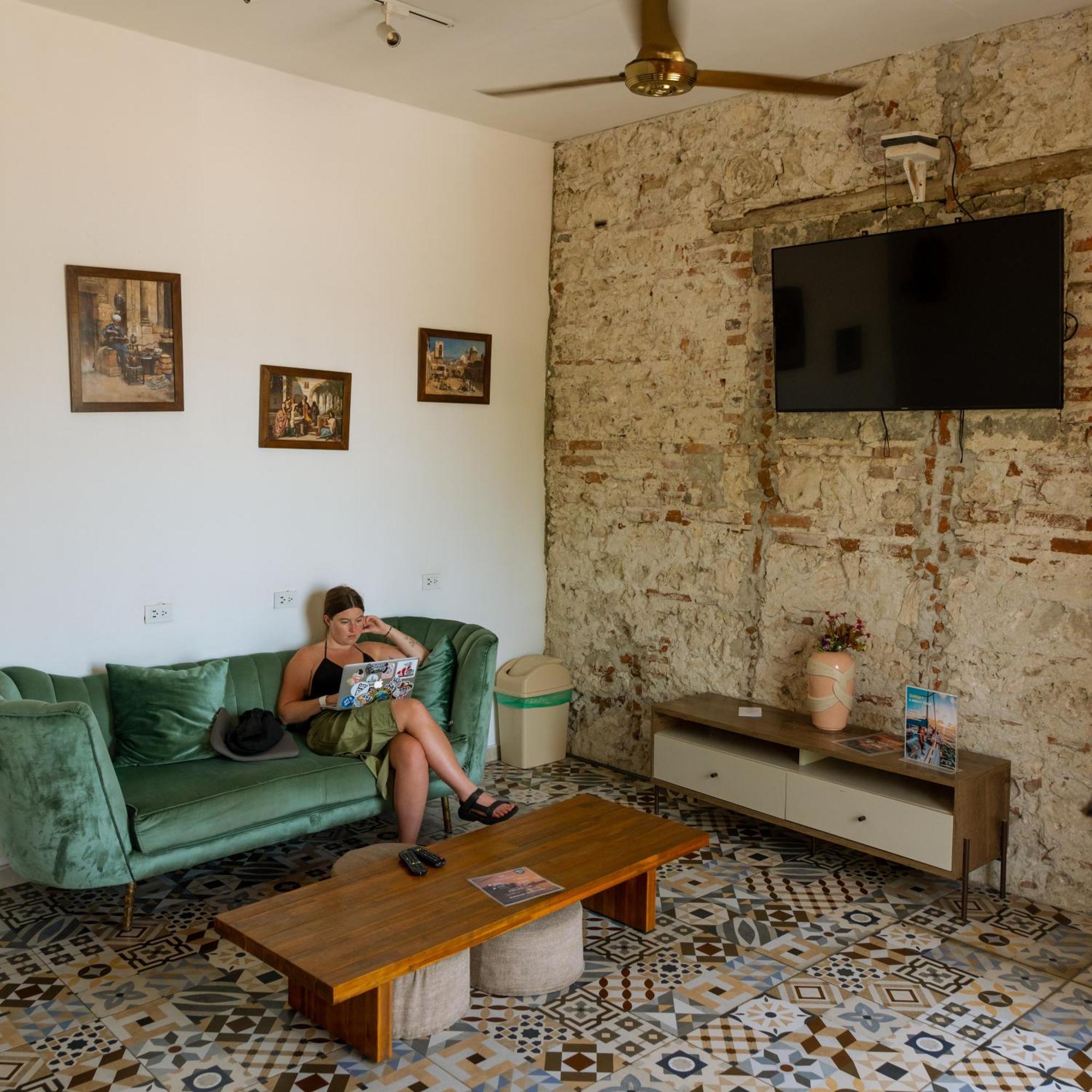 Casa Zahri Boutique Hostel Cartagena Exterior photo